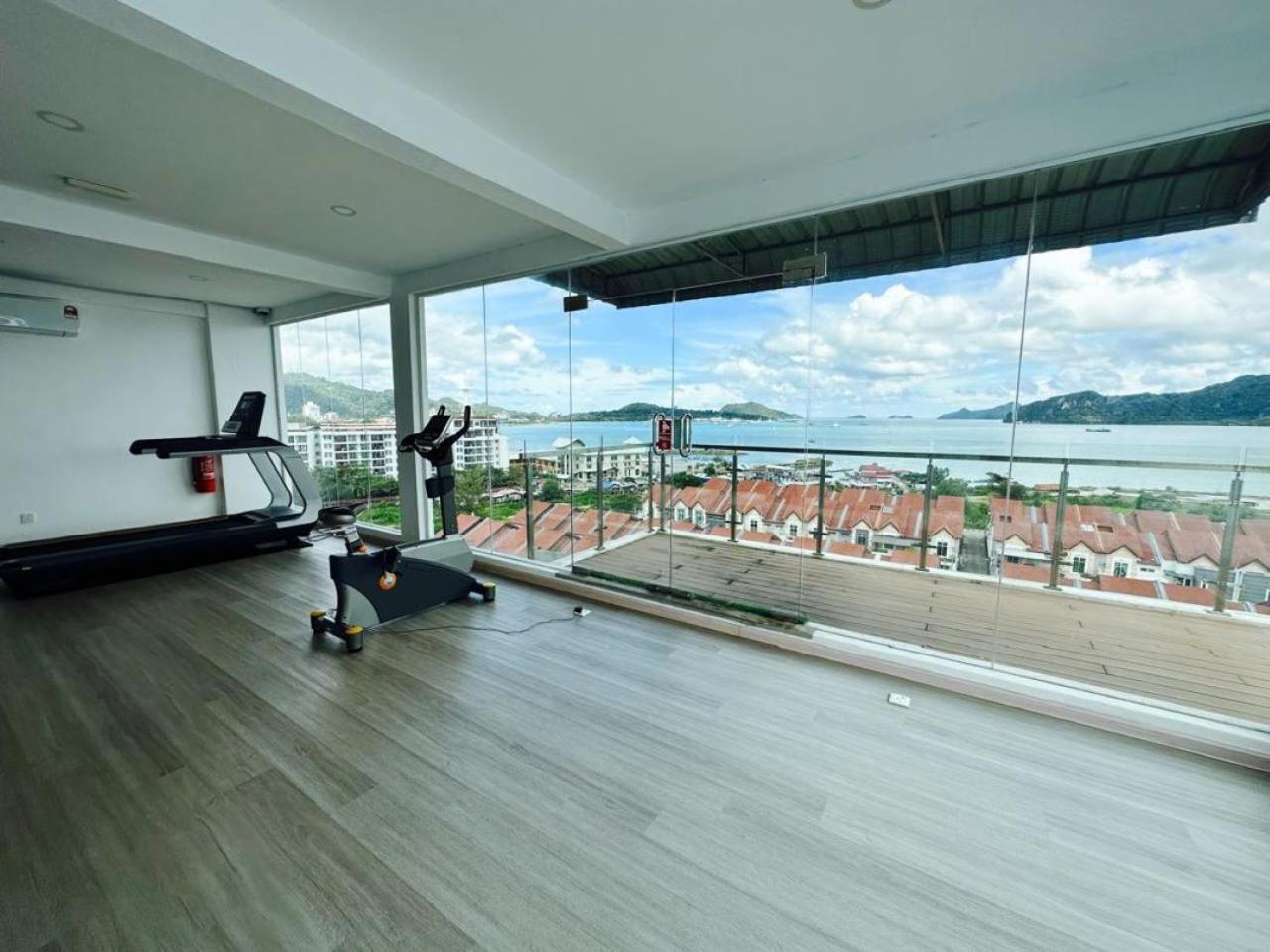 קואה Maya Seaview Families Suite Apartment + Sky Pool מראה חיצוני תמונה